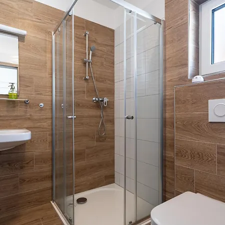 Apartman Cubik Bozi Dar Exterior photo